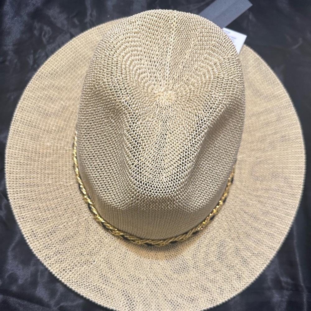 Ladies hat